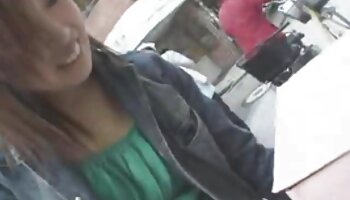 Joueuse blonde Farrah Flower obtient une grosse bite reçoit une grosse surprise porno français porno de la part de son petit ami
