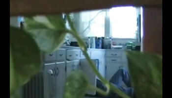 College Amateur Girls léchant la chatte ensemble pendant le porno infirmière française bizutage
