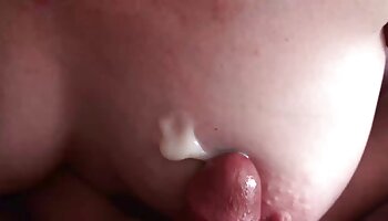 Stud sauve une déesse aux gros seins et est film porno vf récompensé par le sexe