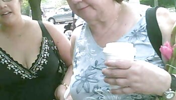 Une mère jeune porno francais solitaire et coquine tente le mec d'ordures