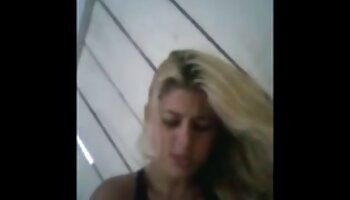Raven Sky porno dominatrice française contre Mandingue