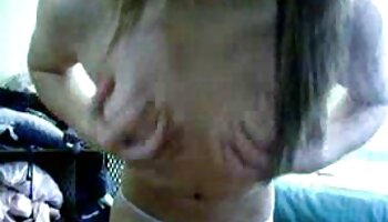 Infirmière sexy et mince vend sa culotte malodorante dans un prêteur sur gages xxx mon porno francais