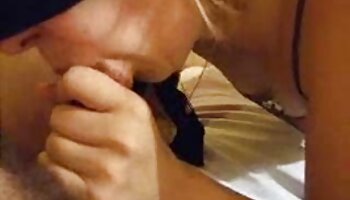 Des copines plus âgées et plus porno hard français jeunes réussissent avec deux hommes