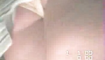 Sexy Nomura se fait attacher pour prendre beaucoup de bites et de sperme film x candaulisme