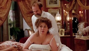 MUMMY se débrouille pendant porno américain porno américain porno américain que Stepkid voit et se joint à