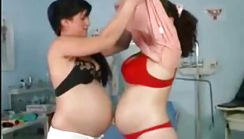 Groupe d'écolières baisé porno mere fils francais en classe