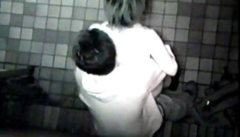 petite porno francai brune faisant son tout premier porno